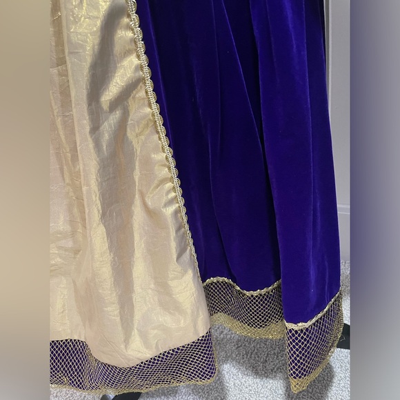 High Quality Princess Dress Youth XL - Picture 5 of 15